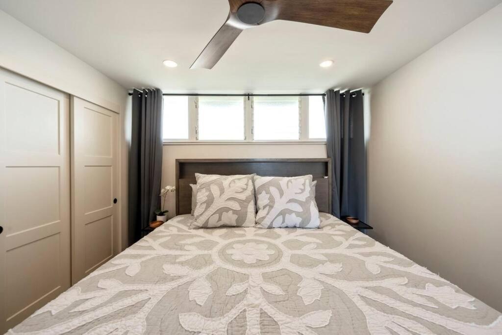 Appartement Hale Ono Loa 403- Top Floor, Ocean View, & Complete Modern Remodel à Kahana Extérieur photo